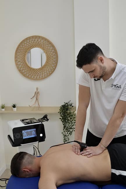 Clinica-Fisioterapia-y-Osteopatia-SAGA-tratamientos-radiofrecuencia-diatermia